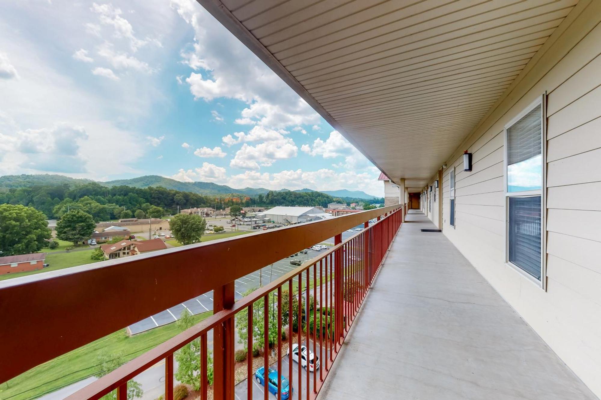 Cedar Lodge Pigeon Forge Room photo
